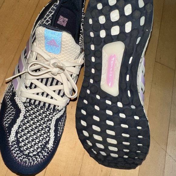 Adidas Ultra Boost Continental sneaker, 9,  CB2476 - Picture 2 of 9